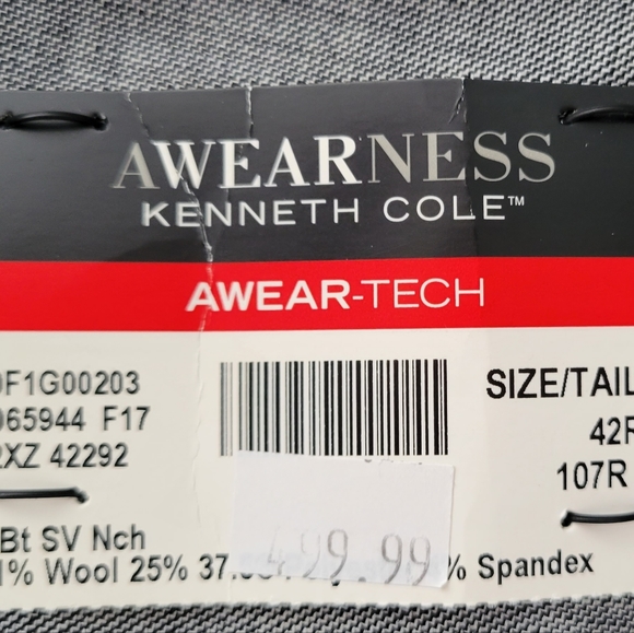 Kenneth Cole Awareness 2 pc Suit - Picture 6 of 6
